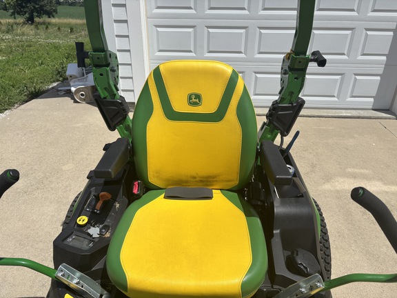 Used 2022 John Deere Z530R Zero Turn Mowers at Koenig Equipment in Franklin, IN - Photo6