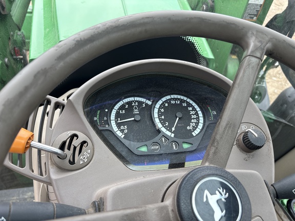 Used 2018 John Deere 6195R Row Crop Tractors at Horizon Ag & Turf in Lloydminster, AB - Photo12