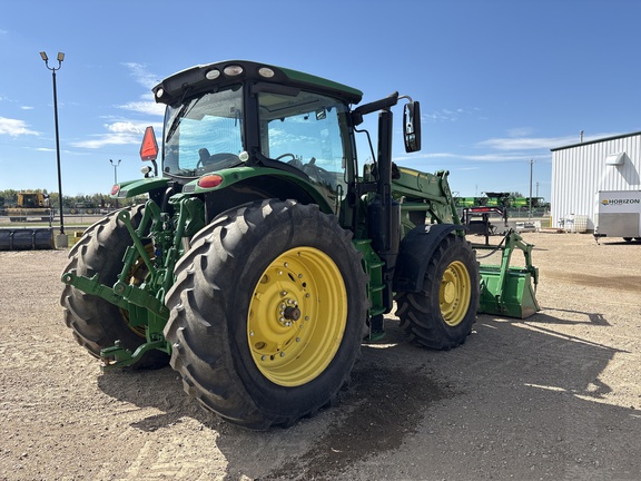Used 2018 John Deere 6195R Row Crop Tractors at Horizon Ag & Turf in Lloydminster, AB - Photo5