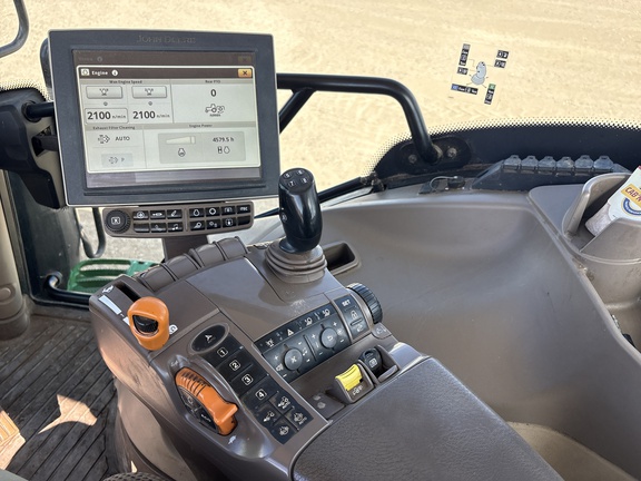Used 2018 John Deere 6195R Row Crop Tractors at Horizon Ag & Turf in Lloydminster, AB - Photo15