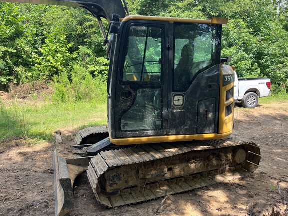 2025 John Deere 75 P