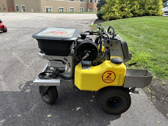 Used 2019 John Deere zspray Turf Sprayers at Koenig Equipment in Germantown, OH - Photo4
