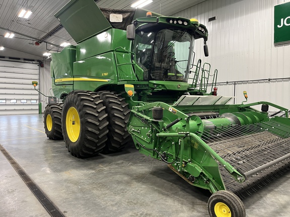 Used 2018 John Deere S780 Combines at Horizon Ag & Turf in High Prairie, AB - Photo1