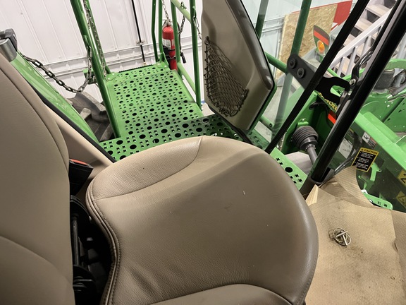 Used 2018 John Deere S780 Combines at Horizon Ag & Turf in High Prairie, AB - Photo23