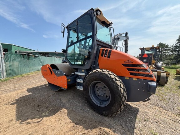 2025 Hamm HC70
