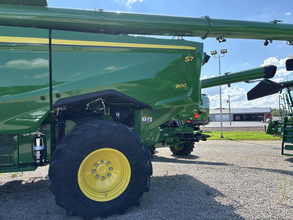 Used 2026 John Deere S7 800 Combines at Koenig Equipment in Anna, OH - Photo8