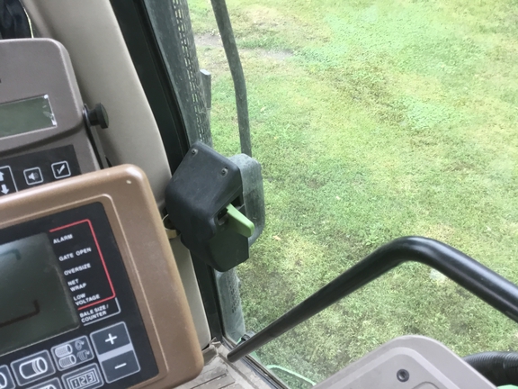 2009 John Deere 6430 - Photo11