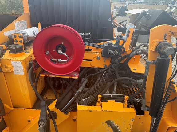 2013 Leeboy 8510C
