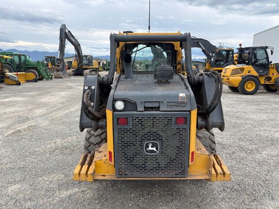 2022 John Deere 320G