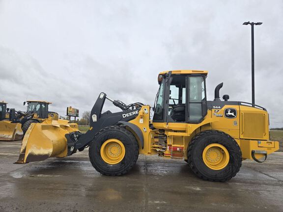 2023 John Deere 544P