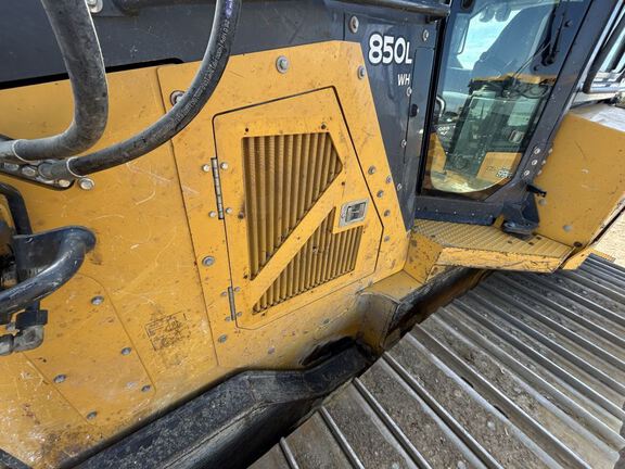 2021 John Deere 850L