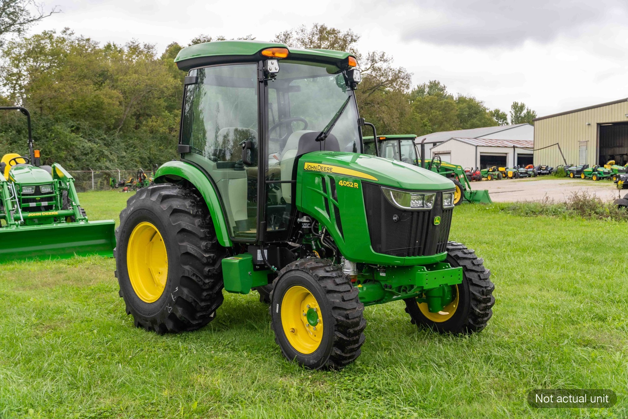 New In-Stock 2026 John Deere 4052R Compact Utility Tractors at Koenig Equipment in Oxford, OH - PhotoXL2