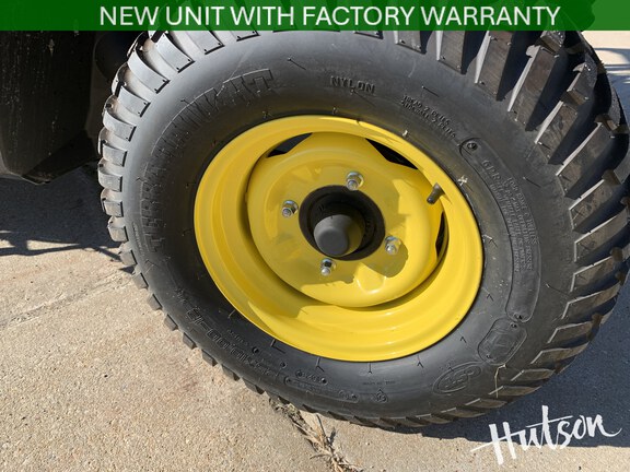Photo of 2026 John Deere XUV 590M S4