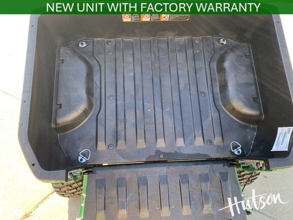 Photo of 2026 John Deere XUV 590M S4