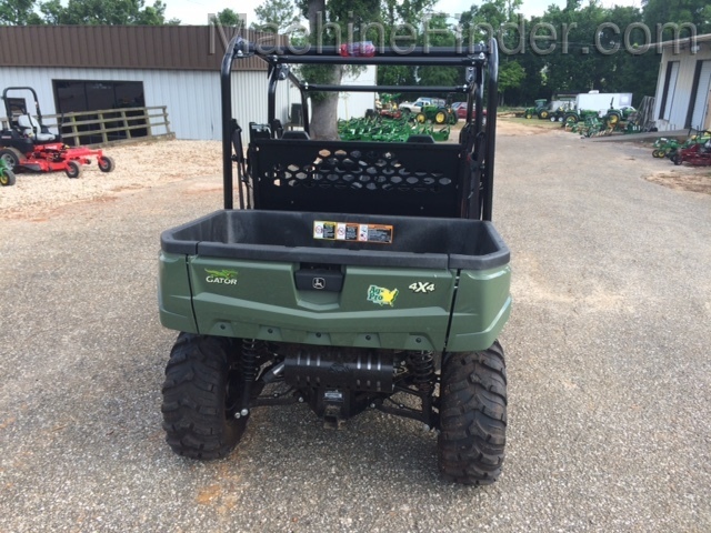 2020 John Deere 590e Image 5