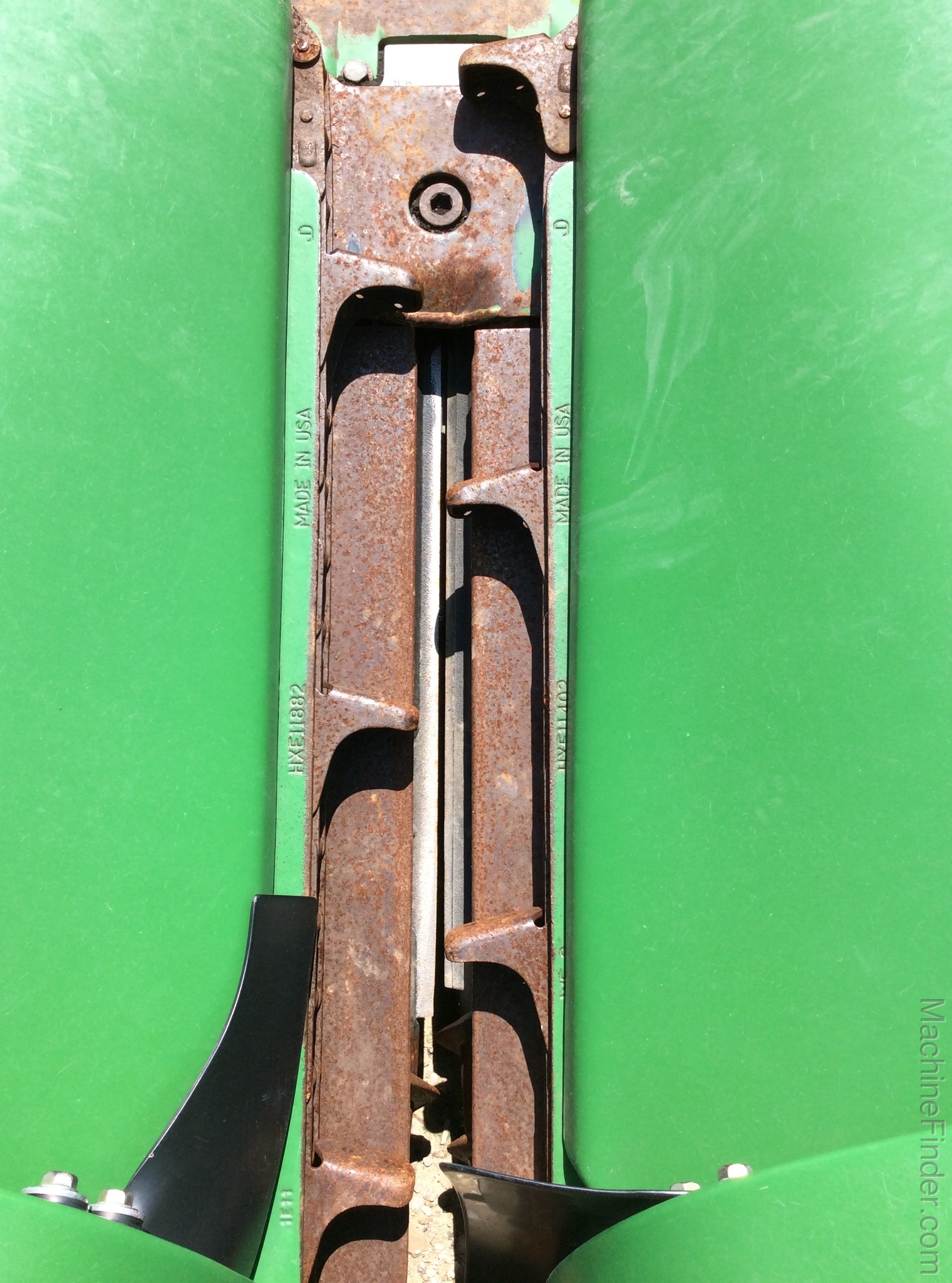 2011 John Deere 608C Image 4