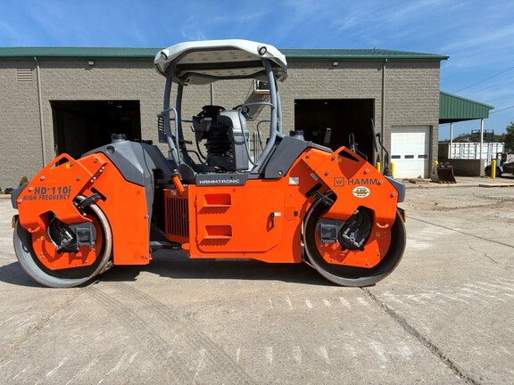 2018 Hamm HD110IVVHF