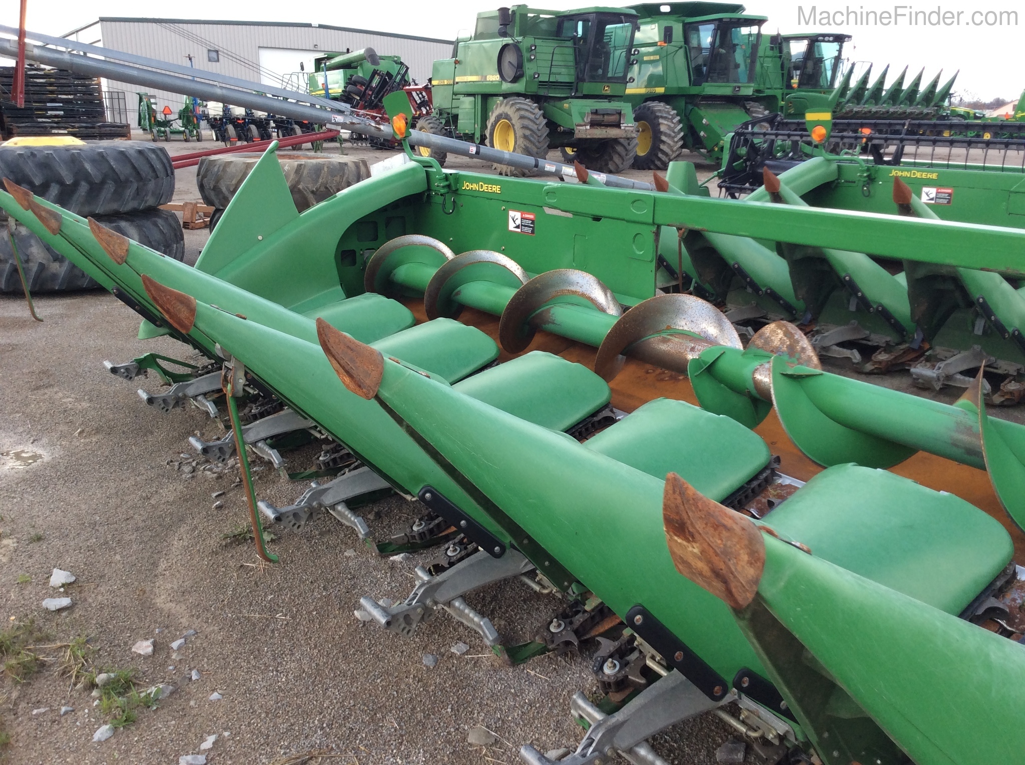 2013 John Deere 608C Image 2