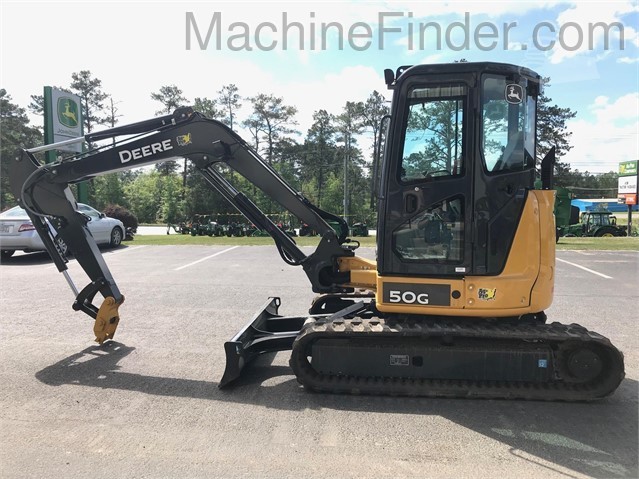 2020 John Deere 50G CAB Image 6