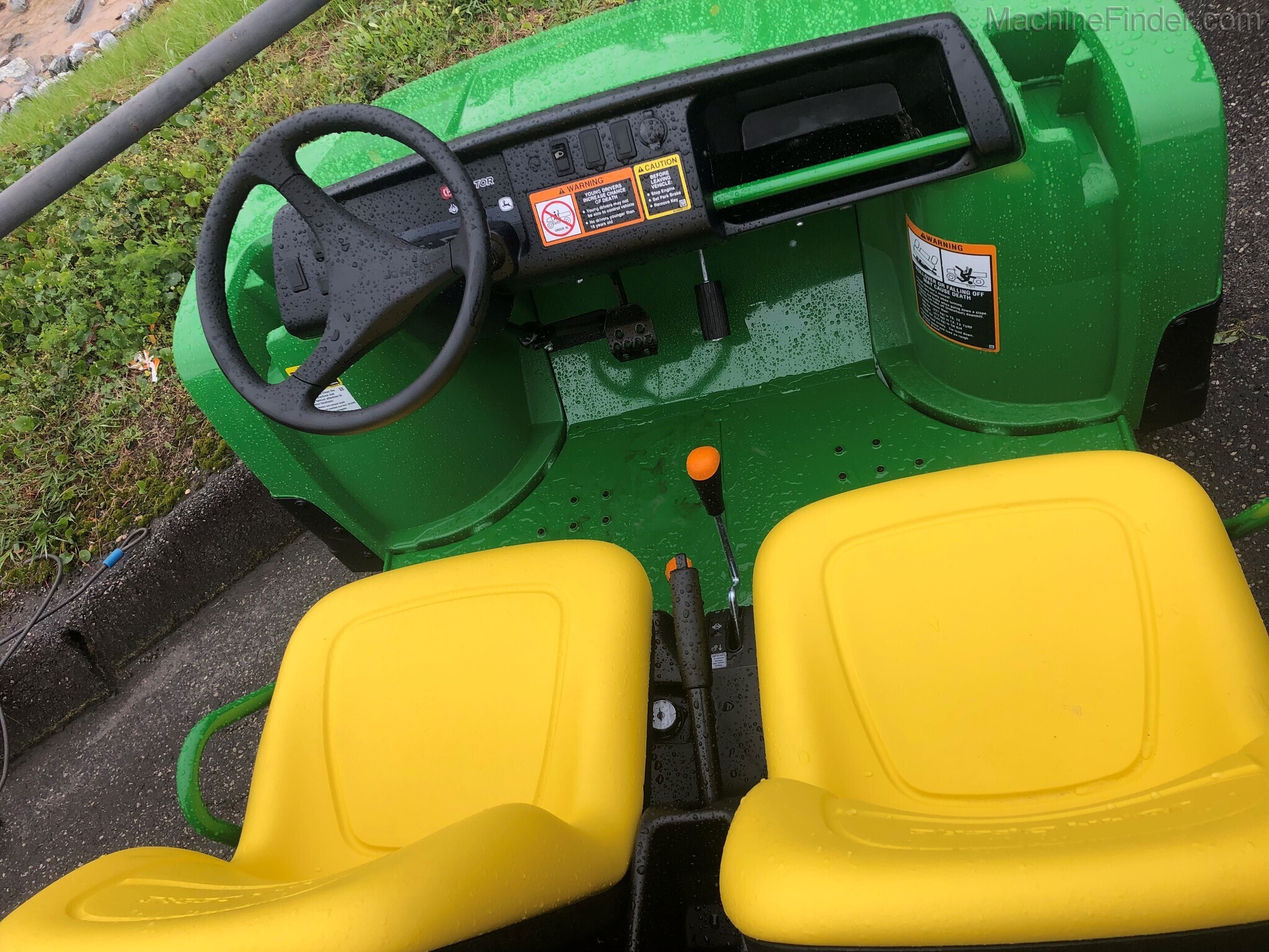 2020 John Deere TX Image 2