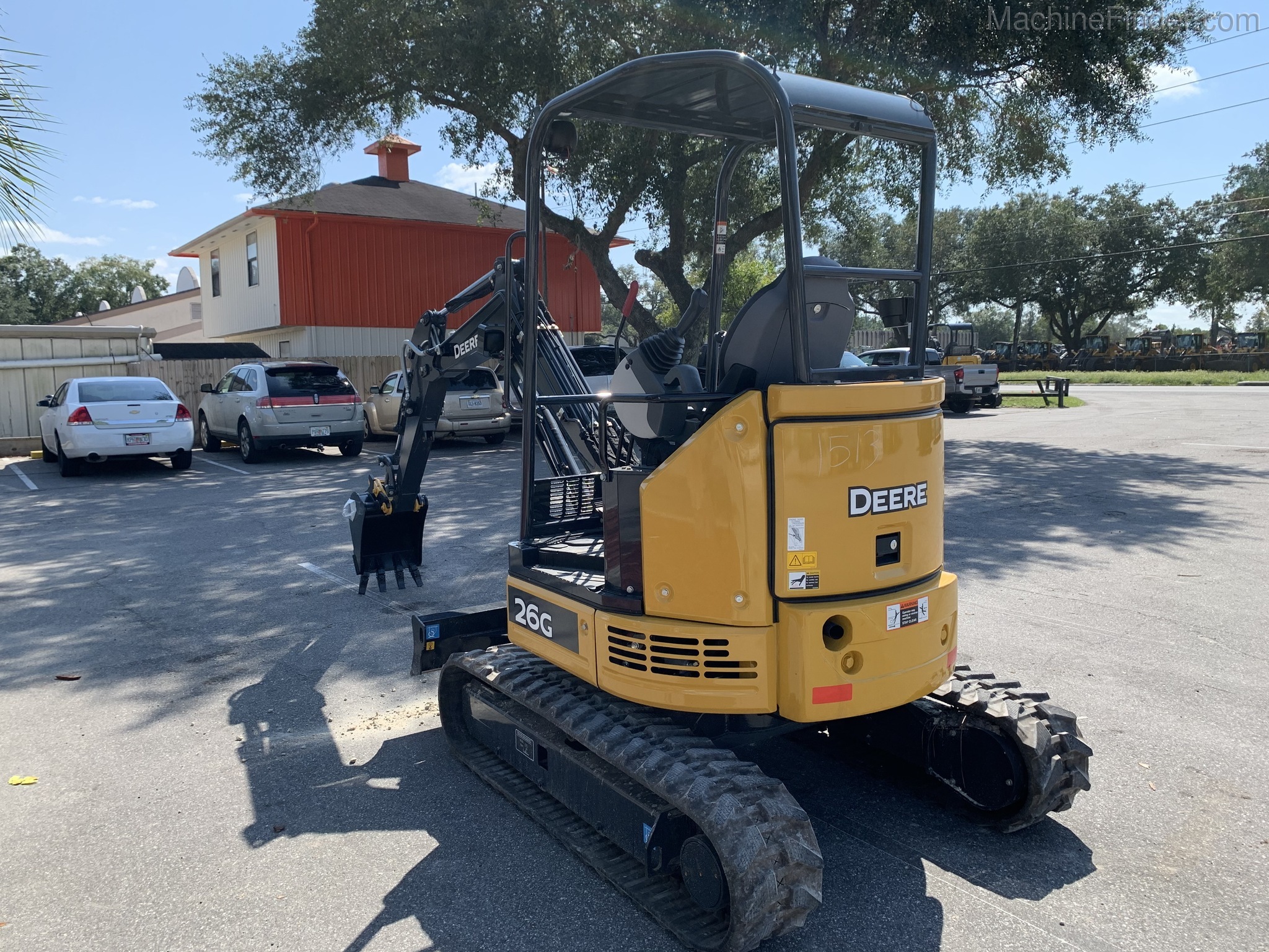 2020 John Deere 26G Image 7