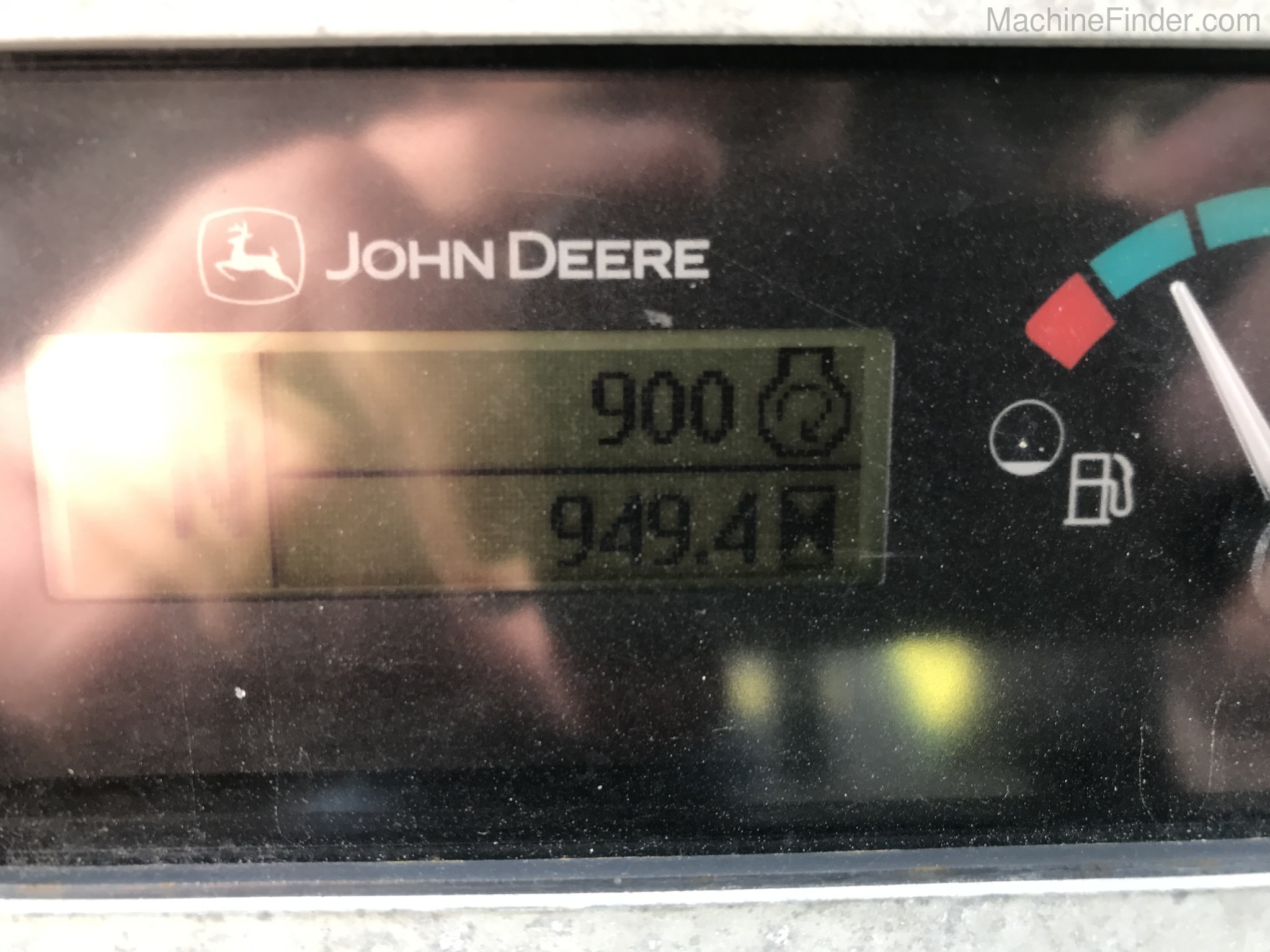 2017 John Deere 310L Image 17