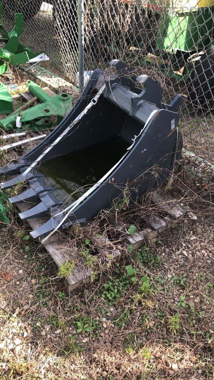 John Deere AT460880G  24