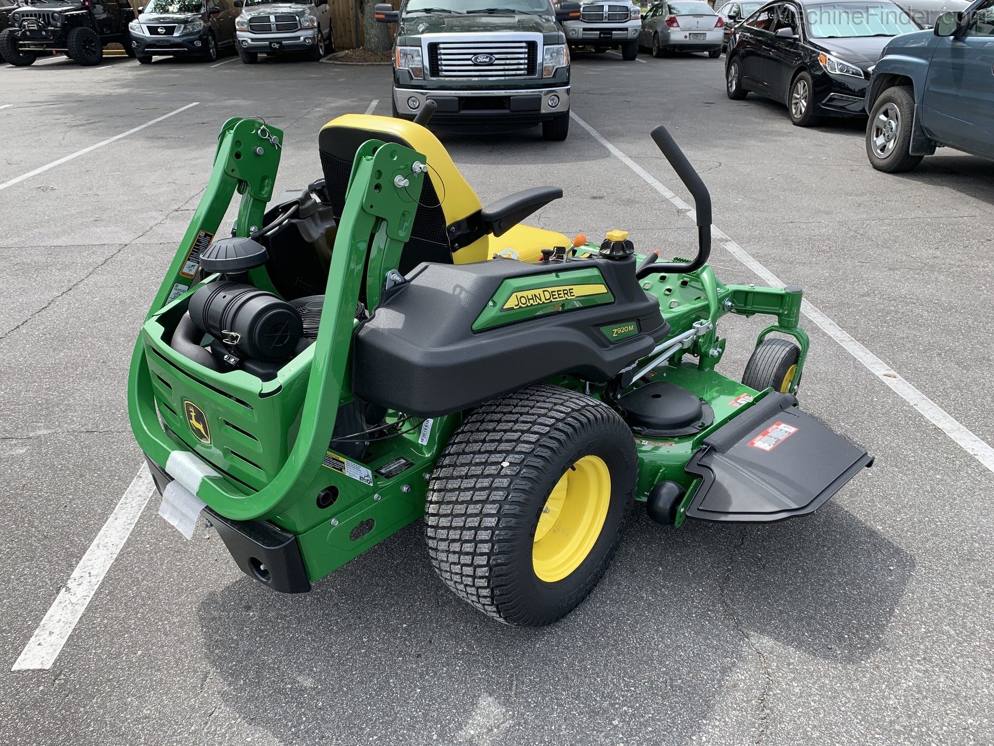 2020 John Deere Z920M Image 4