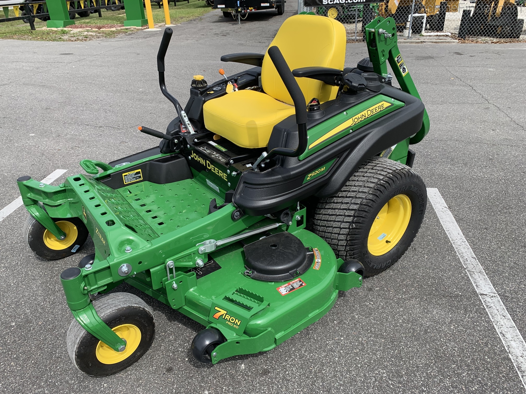 2020 John Deere Z920M Image 1