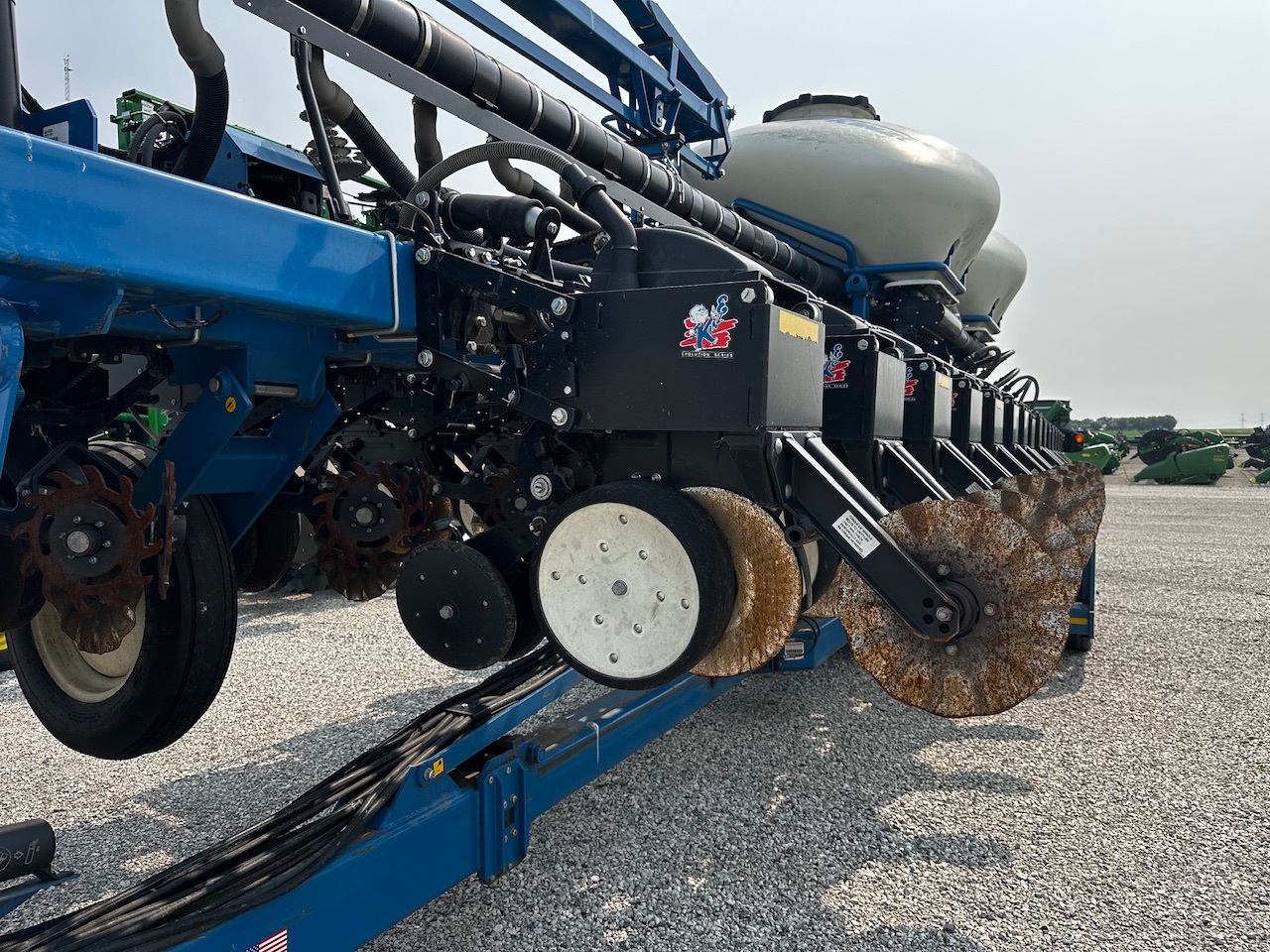  2017 Kinze 3600ASD at Heritage Tractor in Roanoke, IL