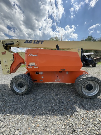 Photo of a 2022 JLG 800AJ