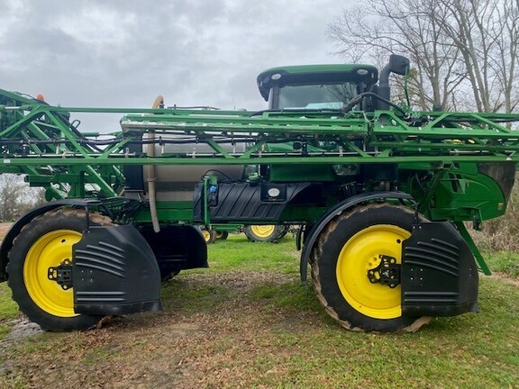 2021 John Deere R4038 Photo 2