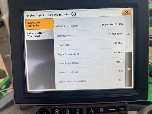 2021 John Deere R4038 Photo 9