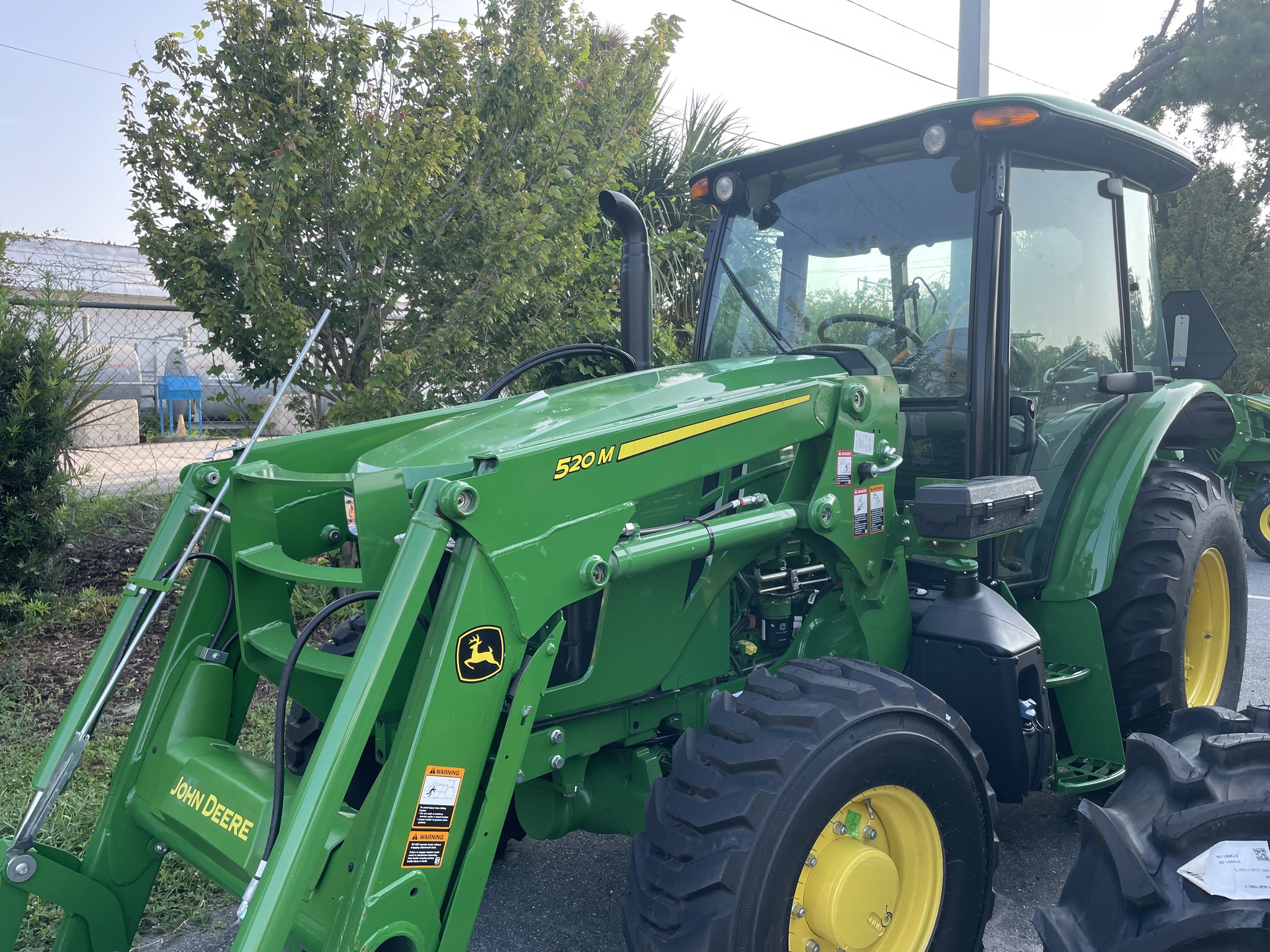 2023 John Deere 5090E Tractor Loaders Crystal River, FL