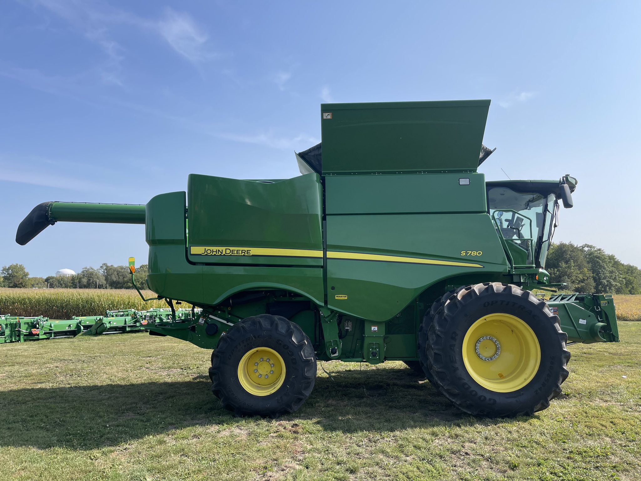  2021 John Deere S780 at Heritage Tractor in Galesburg, IL
