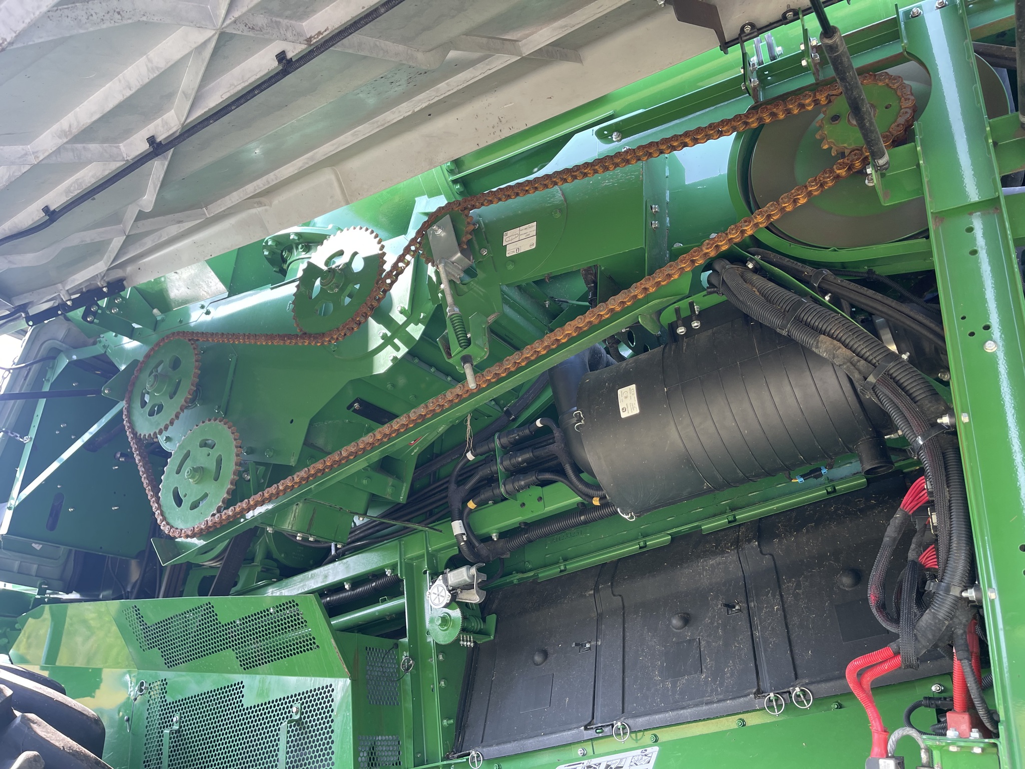  2021 John Deere S780 at Heritage Tractor in Galesburg, IL