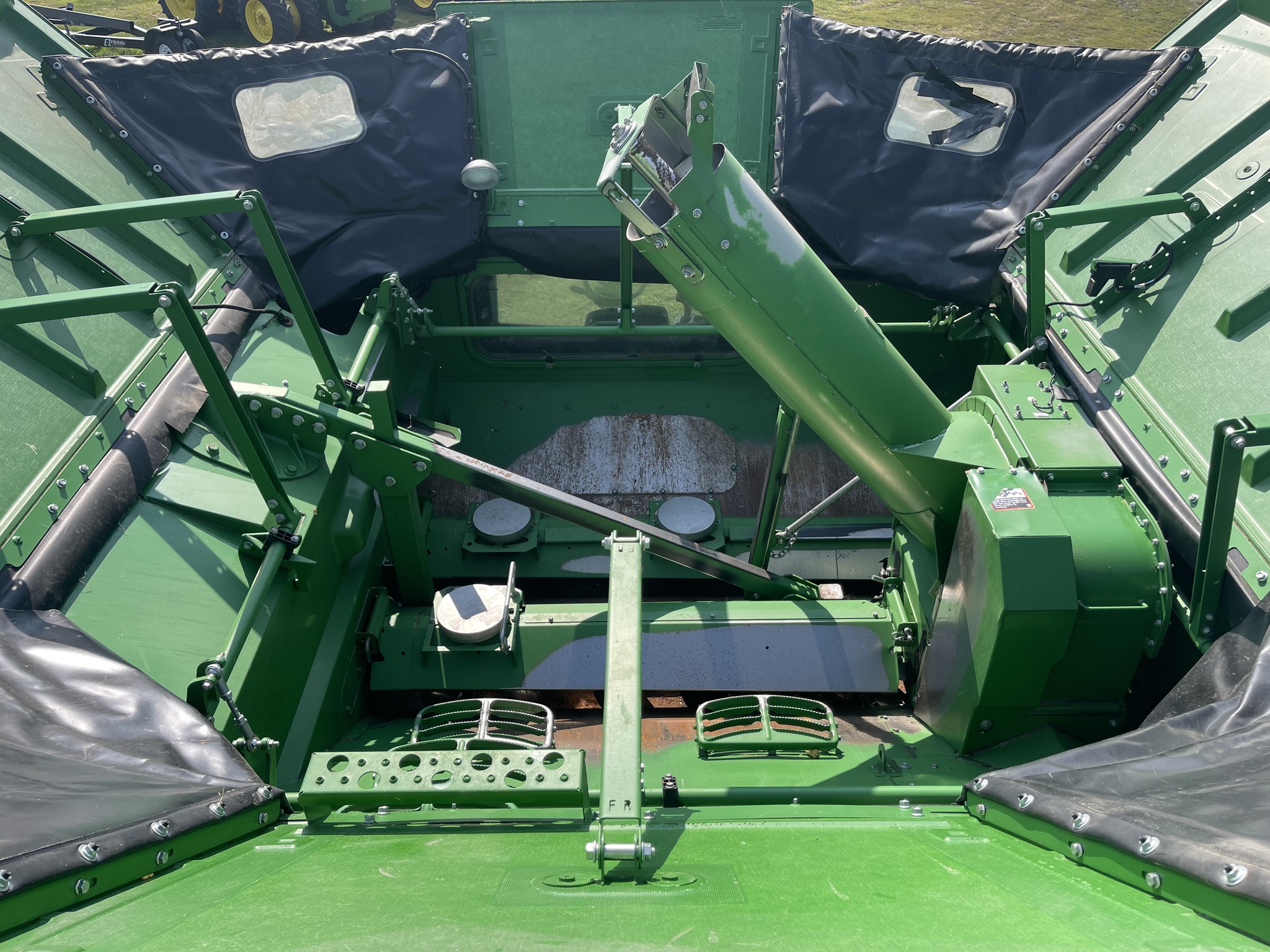  2021 John Deere S780 at Heritage Tractor in Galesburg, IL
