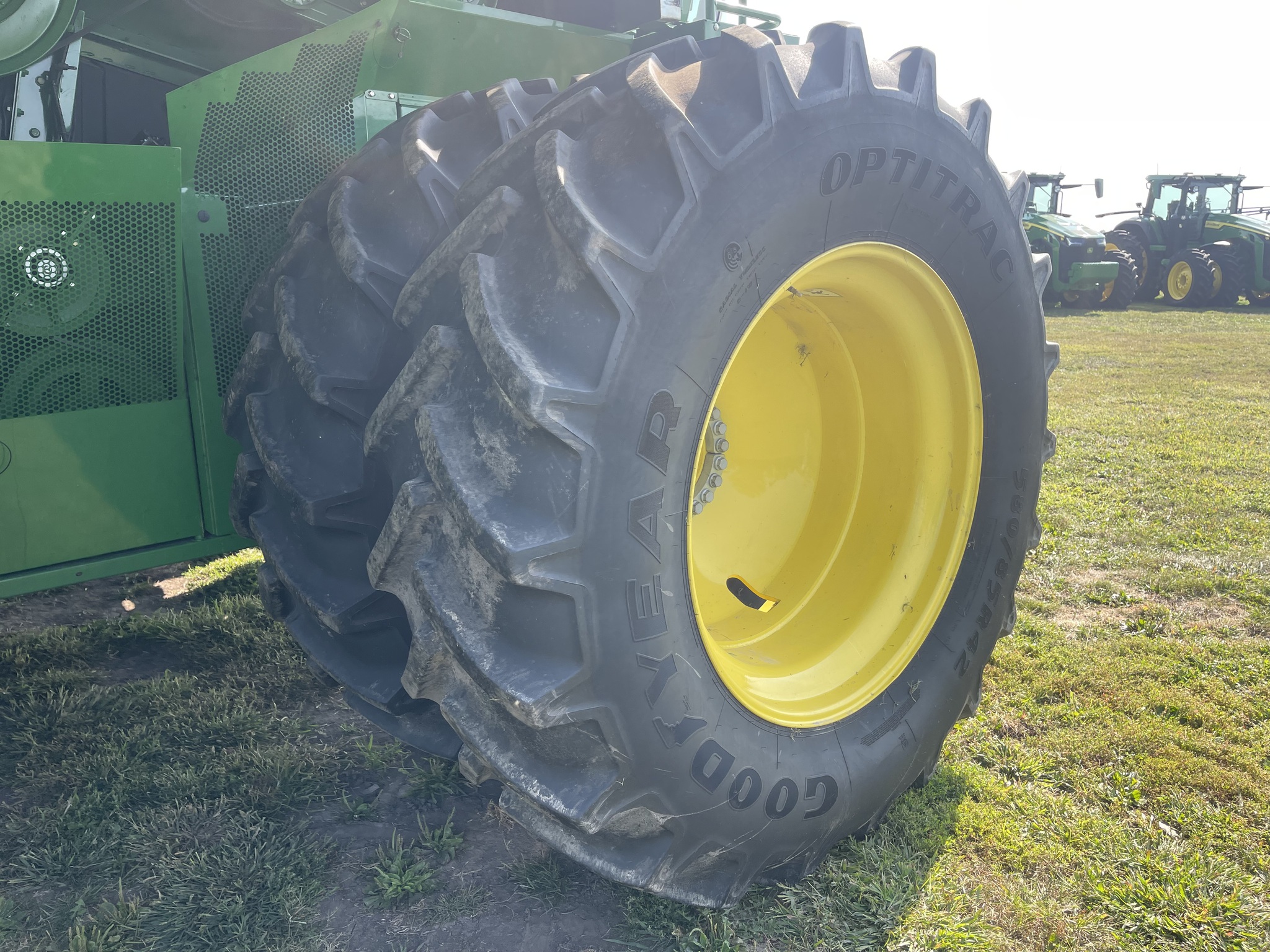  2021 John Deere S780 at Heritage Tractor in Galesburg, IL