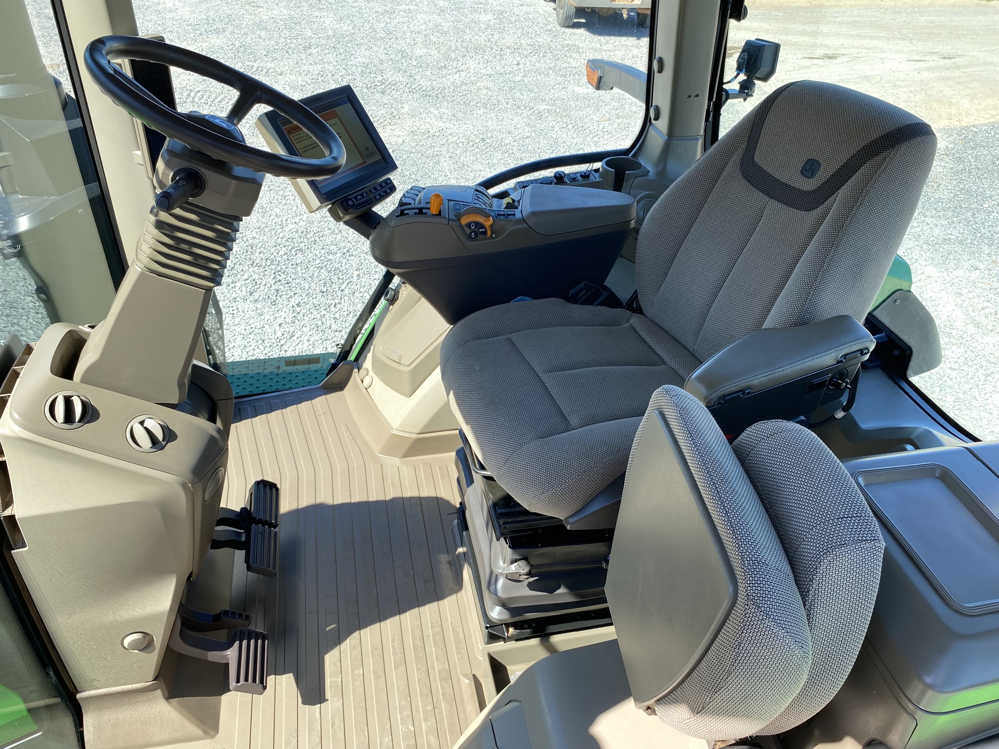 2023 John Deere 8R 230 Row Crop Tractors Bunkie, LA