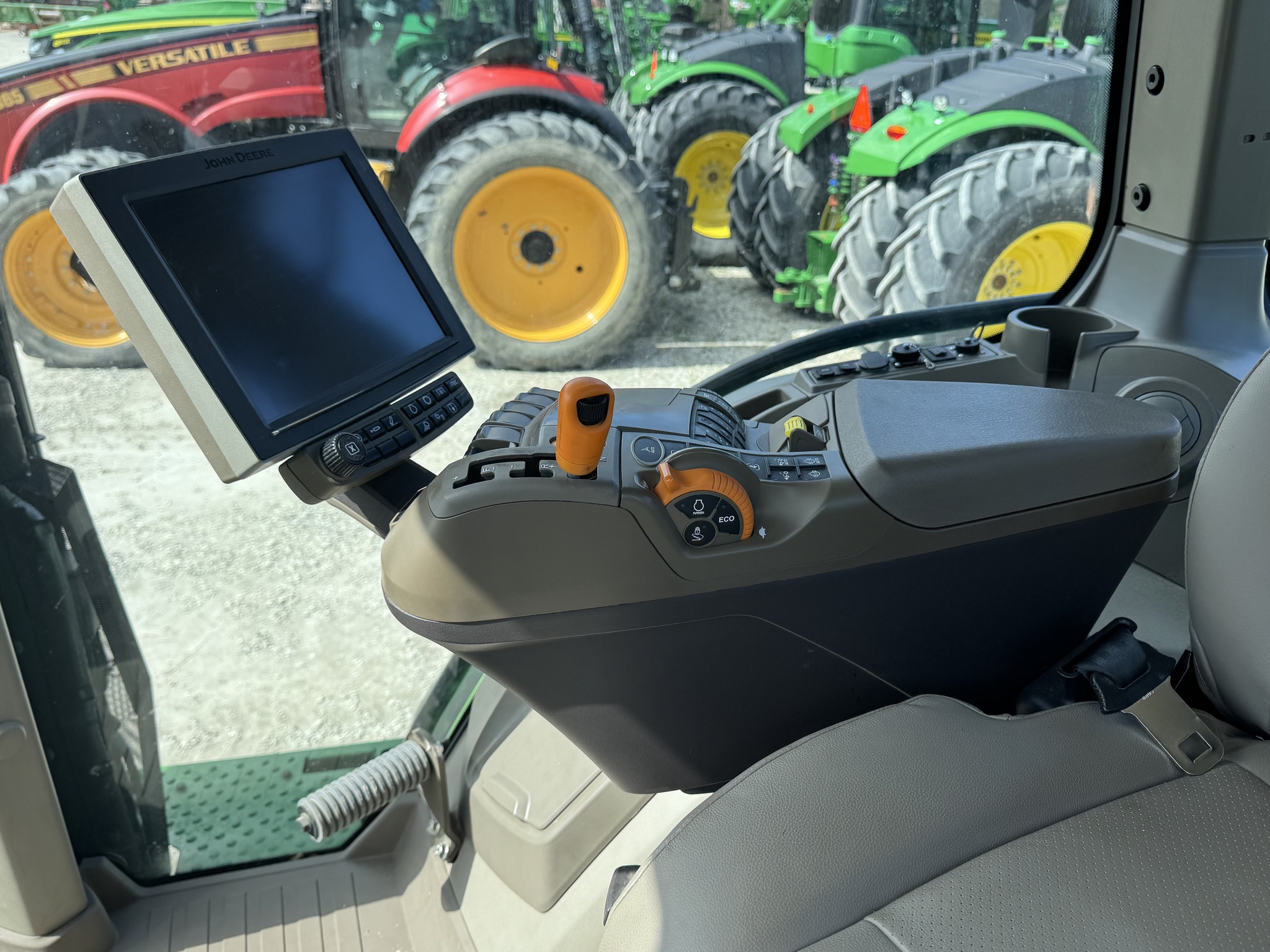 2023 John Deere 8R 280 Image 7