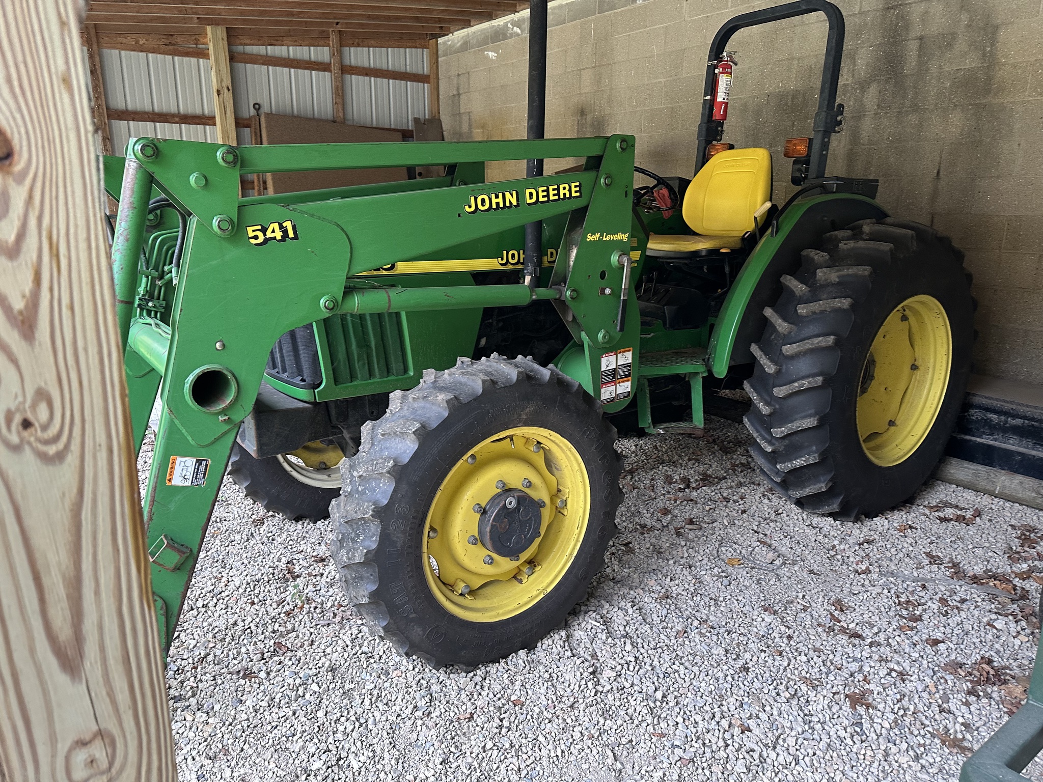 1999 John Deere 5410 Image 4