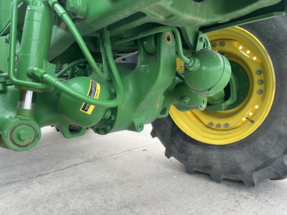 2023 John Deere 6R 230 (6th thumbnail)