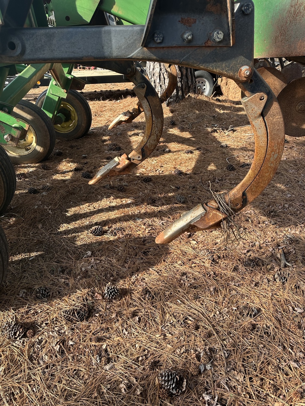 2002 John Deere 2700 Image 5