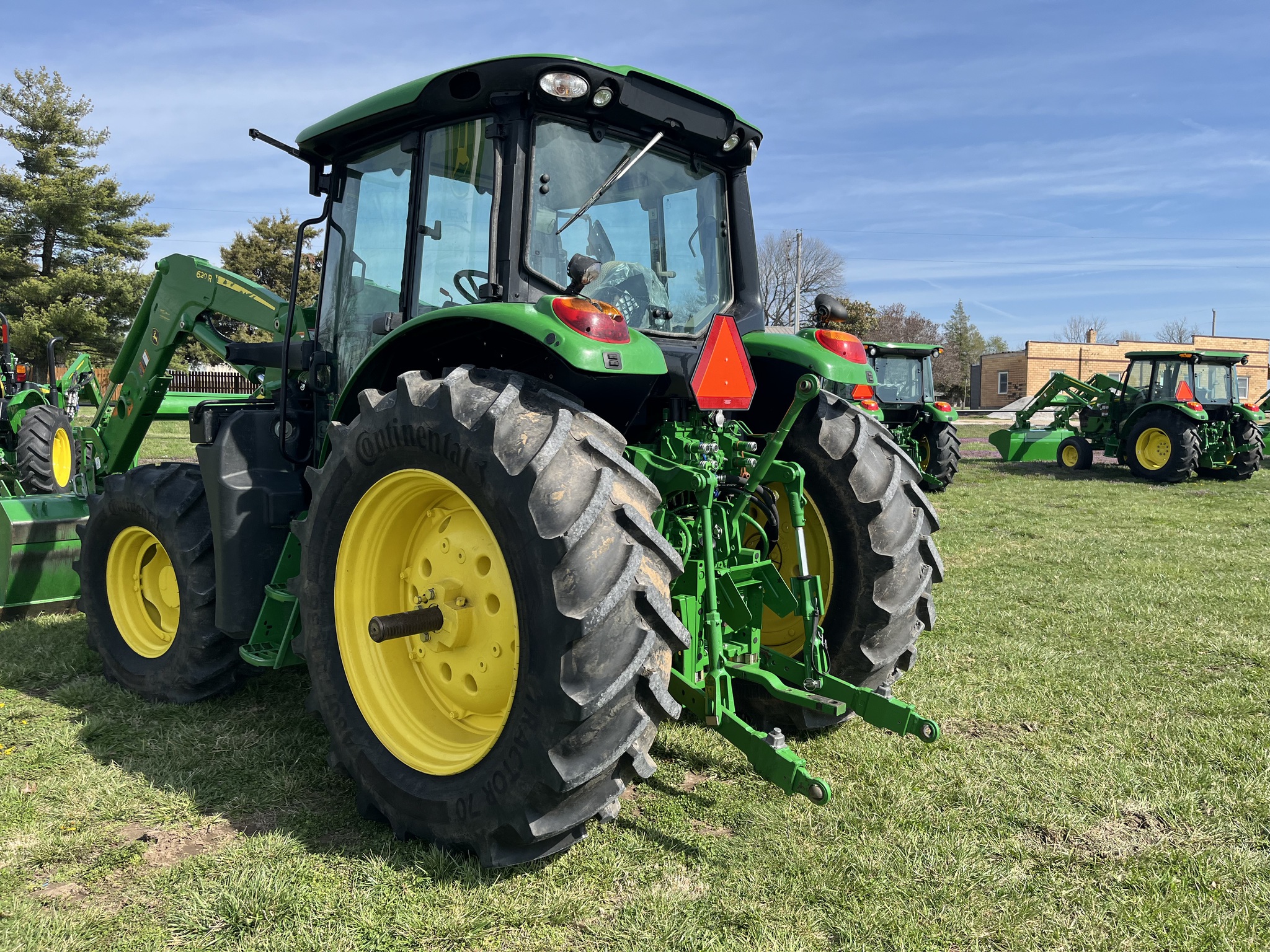  2022 John Deere 6120M at Heritage Tractor in Harrison, AR