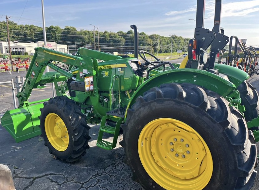 2024 John Deere 5060E Image 1
