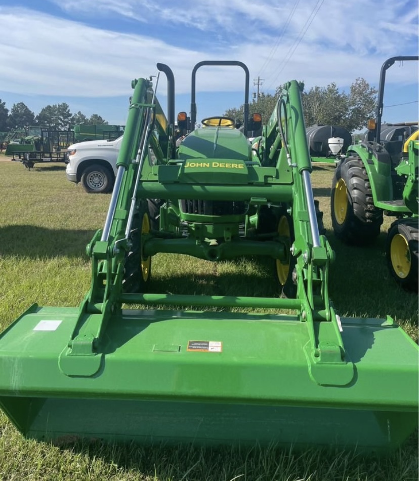 2024 John Deere 5060E Image 4