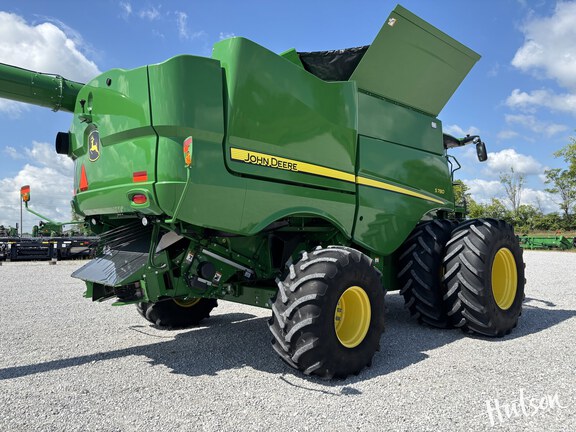 Photo of 2021 John Deere S780