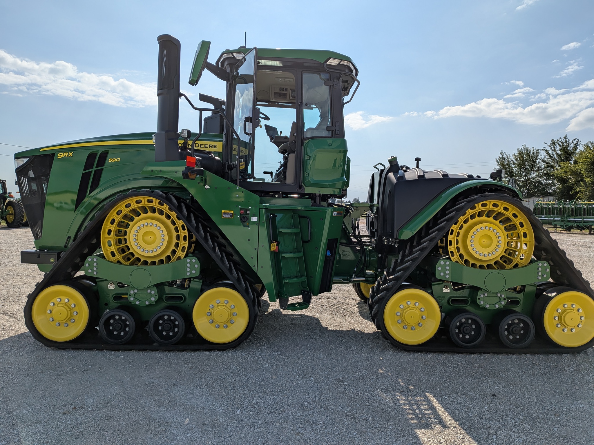  2024 John Deere 9RX 590 at Heritage Tractor in Aledo, IL