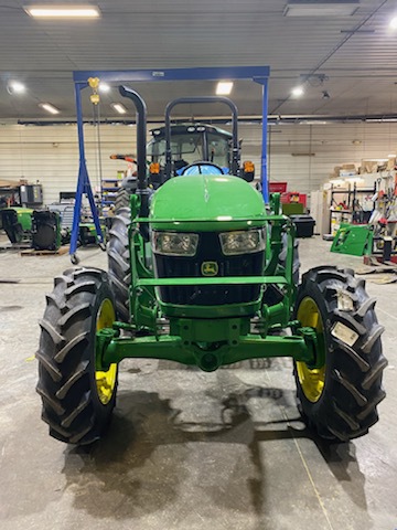2024 John Deere 5067E Image 2