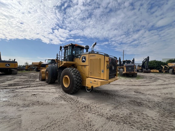 2023 John Deere 744 P